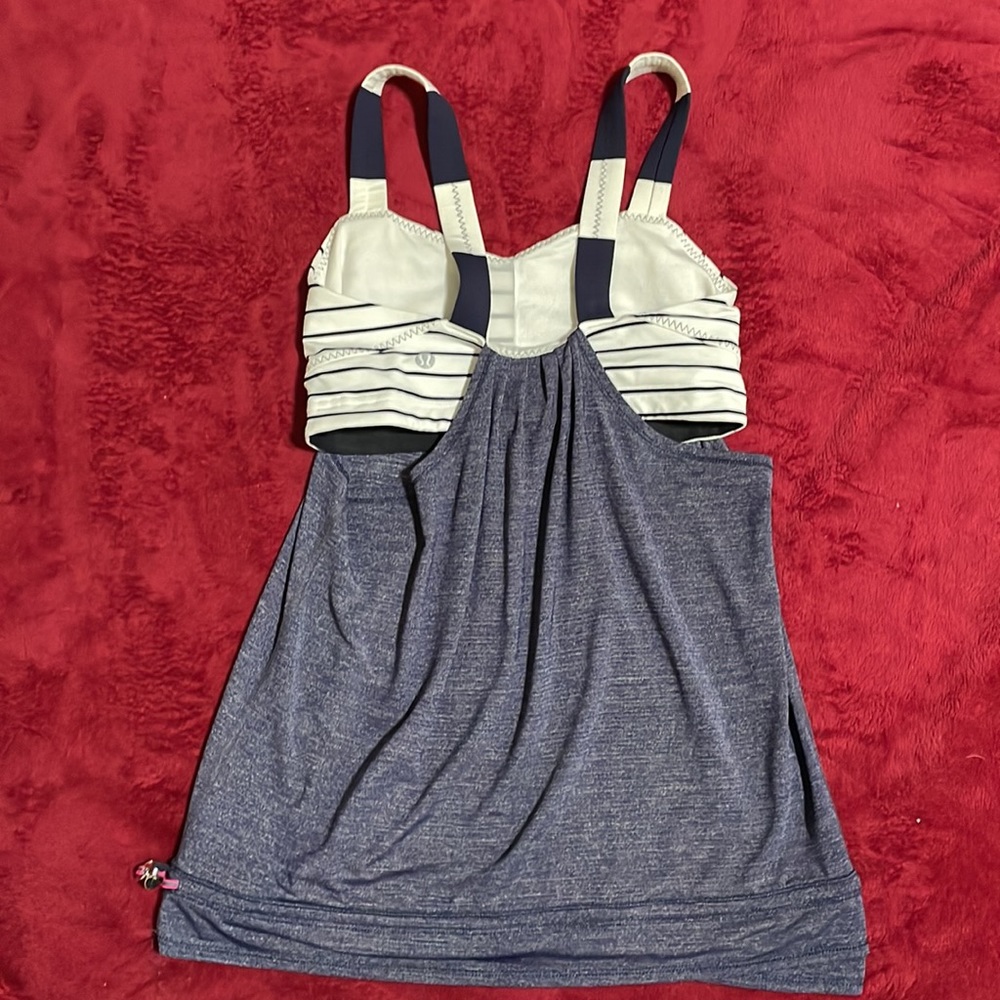 Lululemon Rest Less Tank Navy & white - Picture 2 of 5